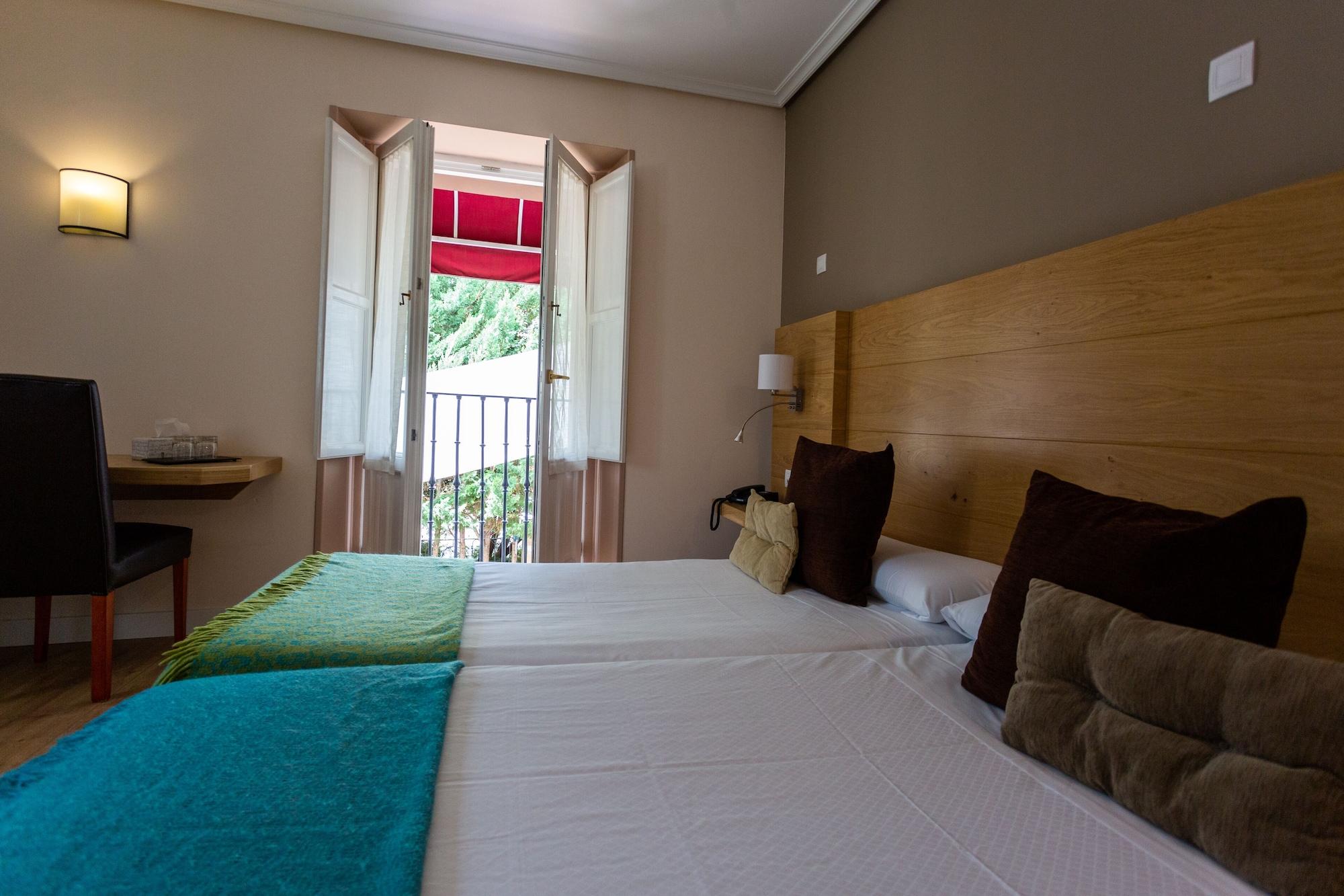 Hotel Arrope Haro Kültér fotó